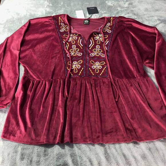 NWT Bobeau Velvet Tunic Top Size 3X Embroidered Empire Waist Burgundy Puff Sleev - Picture 9 of 9